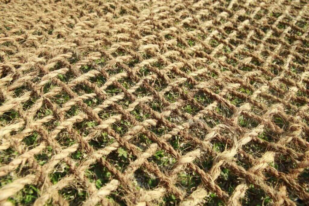 Peran Cocomesh dalam Pelestarian Tanah