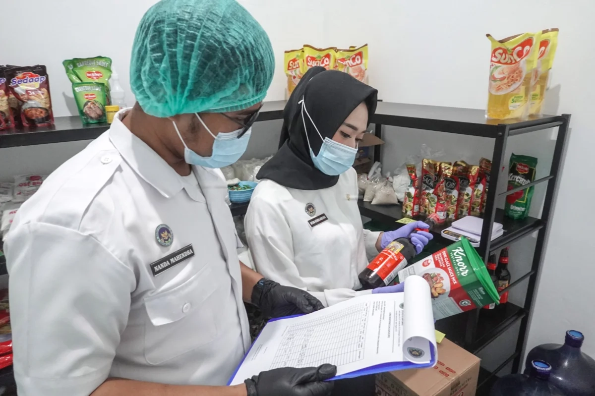 Penyimpanan Bahan Aman SPPG Cegah Kontaminasi